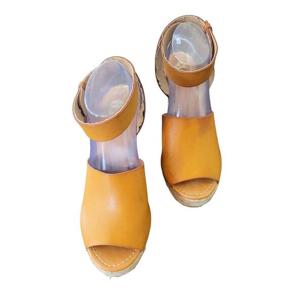 Montego Bay‎ Club Serafina High Wedge Ankle Strap Sandals - Picture 1 of 10